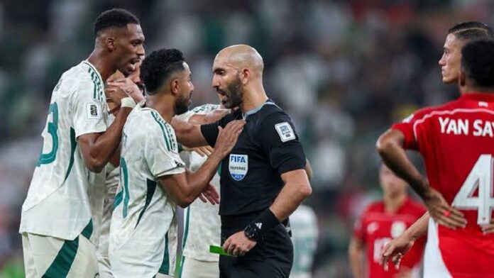 استبعاد الحكم أحمد العلي من قائمة المرشحين لكأس العالم