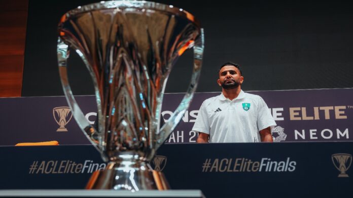 محرز يتكفل بألف تذكرة لجماهير الأهلي أمام الدحيل