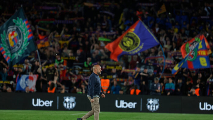 LaLiga denuncia el cántico de la afición del Barcelona que activó el protocolo en el derbi