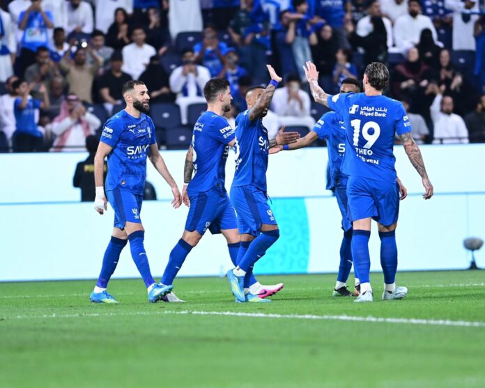 غربلة مرتقبة في الهلال.. 6 لاعبين على أعتاب الرحيل