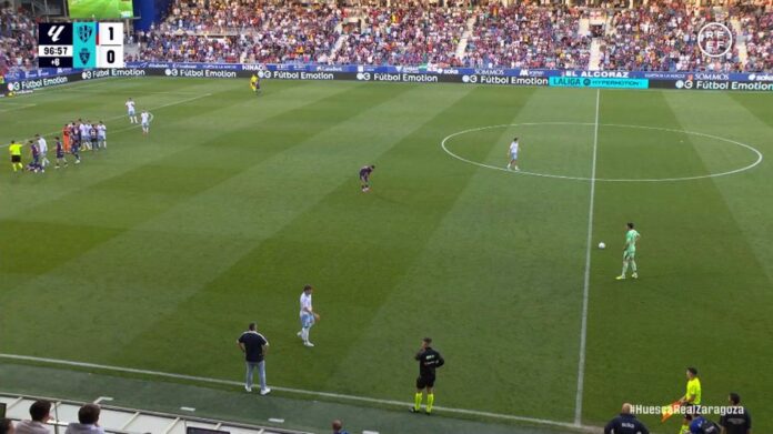 VIDEO: Real Zaragoza goalkeeper sparks melee after landing flying punch on opponent