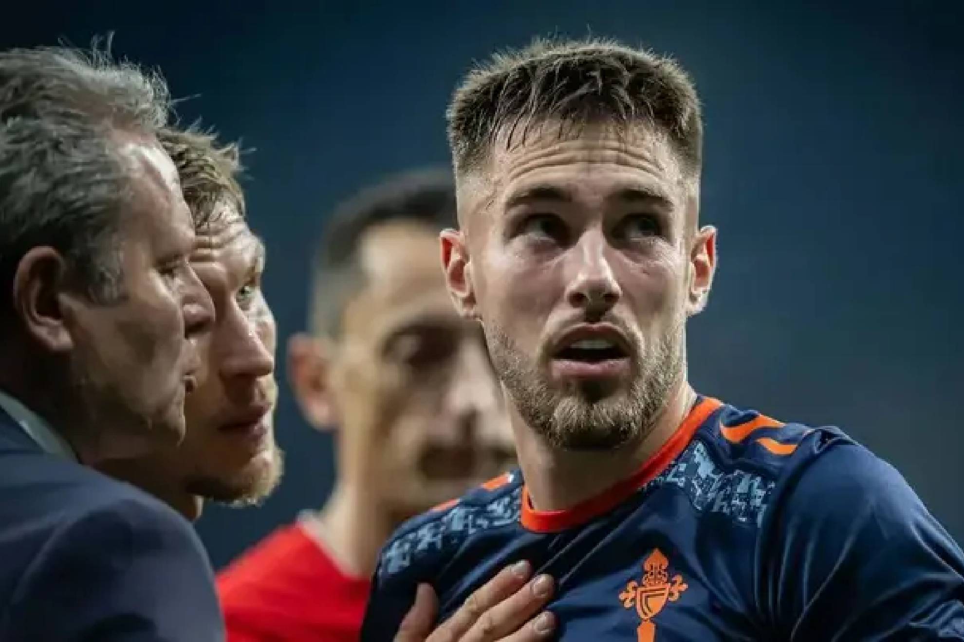 مينغويزا مع سيلتا فيغو