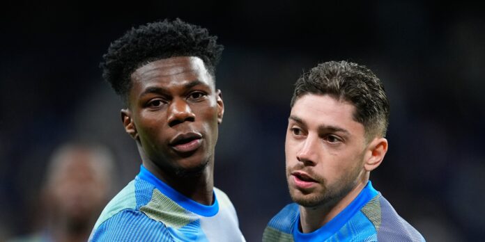 Real Madrid midfielders nearly come to blows four days before El Clasico