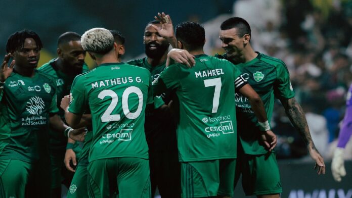الأهلي يتجاوز التعاون بثنائية