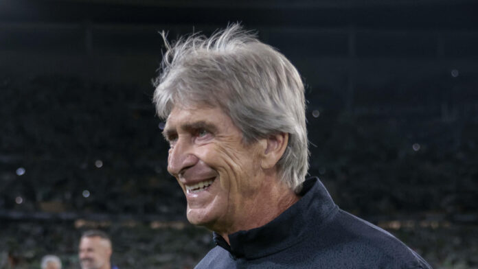 Pellegrini se reivindica, le pone “un 10” a su plantilla y ya piensa en el “desafío de la Champions”
