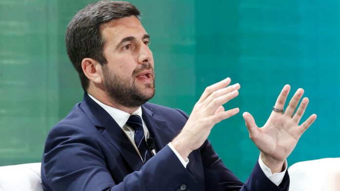 Presidential rival for Real Madrid elections denied bank guarantee after alleged pressure