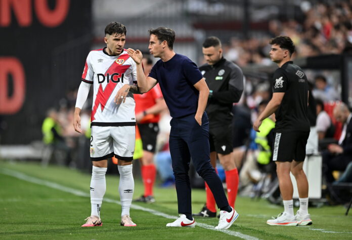 Rayo Vallecano players front money to help fans after Conference League final scam