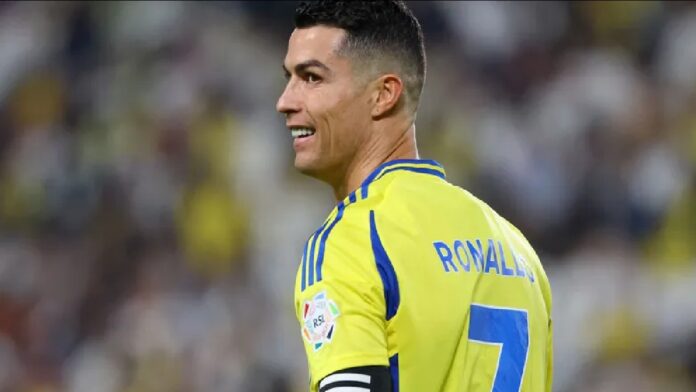 السبيعي: كريستيانو رونالدو صلى مع لاعبي النصر قبل مباراة ضمك
