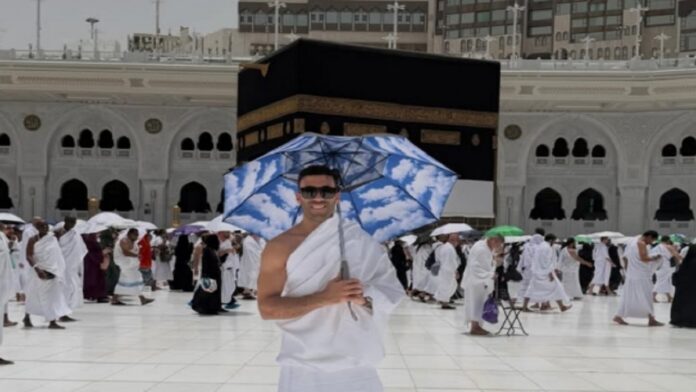 حمدالله يؤدي فريضة الحج ويوجه رسالة شكر من المشاعر.. فيديو