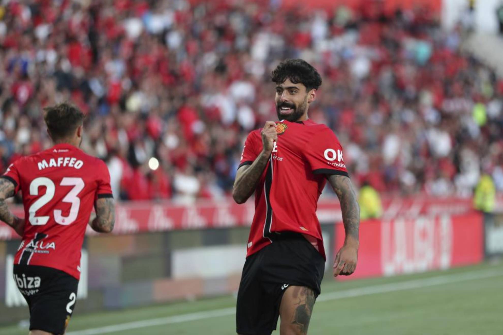 سامي كوستا يحتفل بهدف مع مايوركا