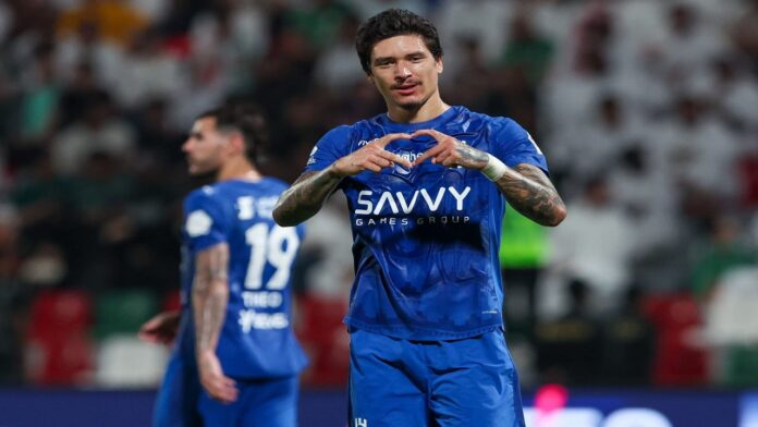 الهلال يعتزم فسخ عقد نونيز بالتراضي
