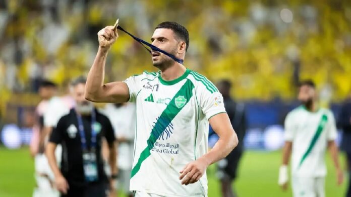 مرشح فنربخشة يستهدف ديميرال وهاكان