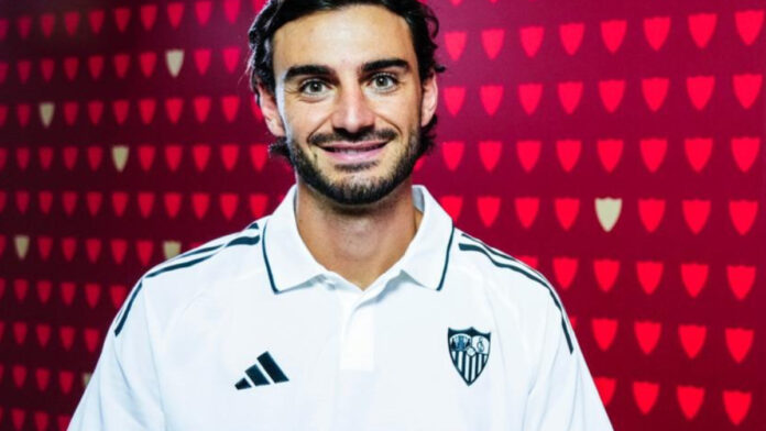 Juan Iglesias: “He hablado con Luis García, sé qué es lo que quiere de mí y sabe que se lo puedo dar”