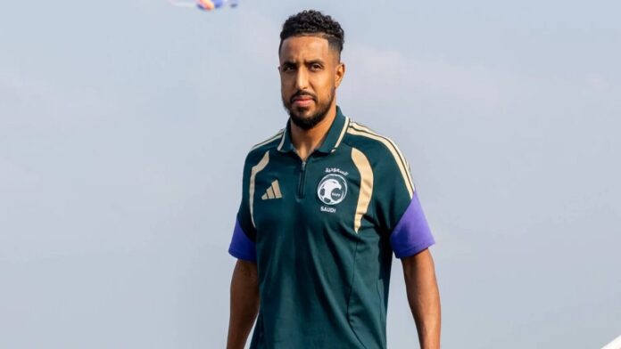 أحمد عطيف: دونيس لا يجرؤ على إخراج سالم الدوسري رغم تراجع مستواه.. فيديو