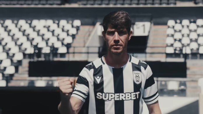 Aritz ya posa como jugador del Paok