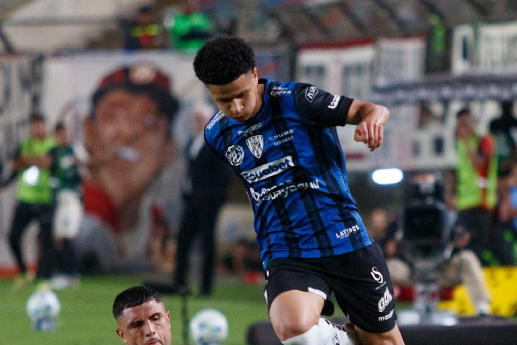 باتريك ميركادو، لاعب إشبيلية المستقبلي