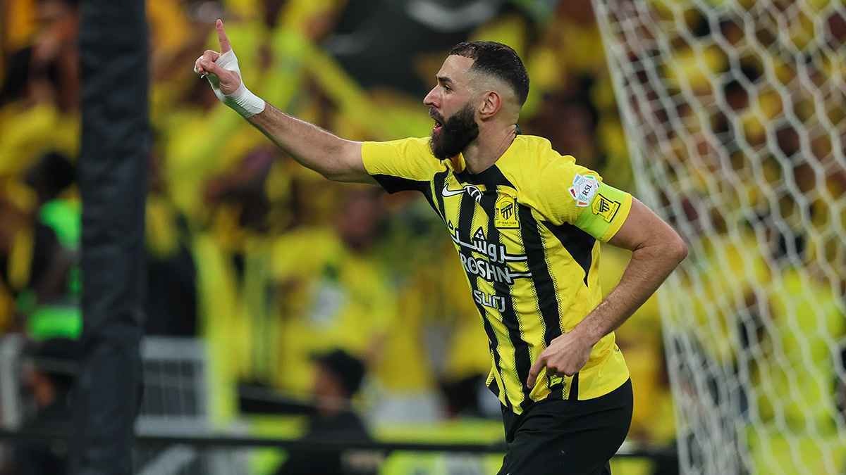 كريم بنزيما مع نادي الاتحاد