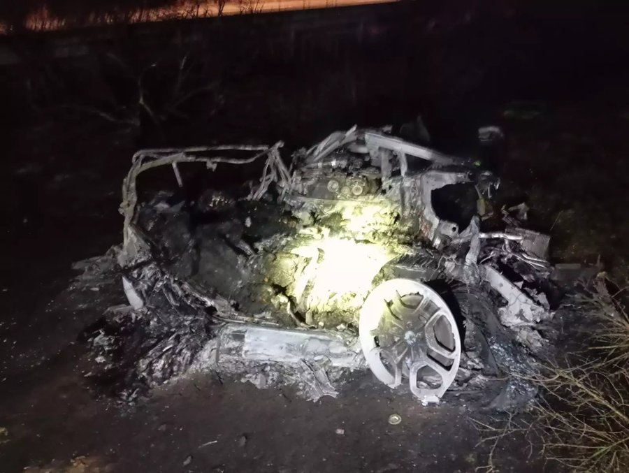 موقع الحادث على الطريق السريع