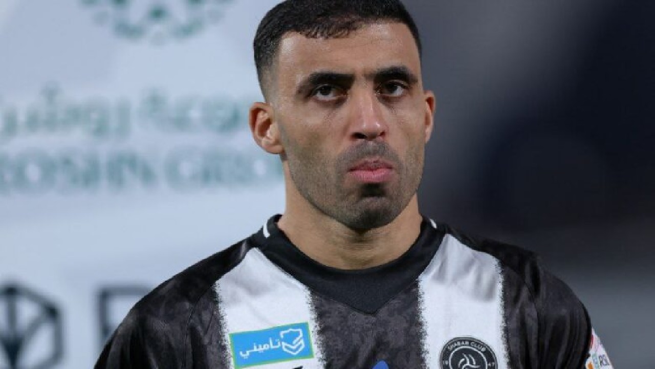 عبدالرزاق حمدالله يتلو القرآن الكريم