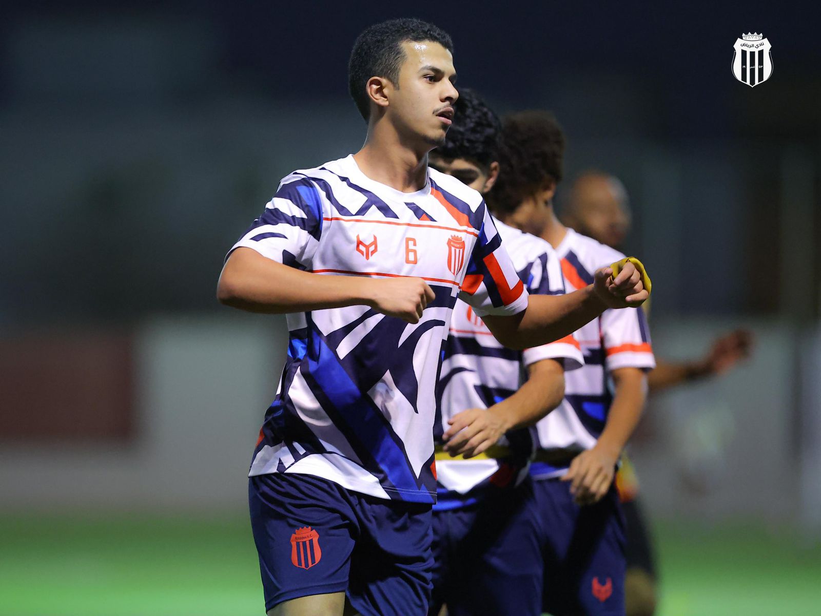 تيدي أوكو لاعب نادي لوزيرن