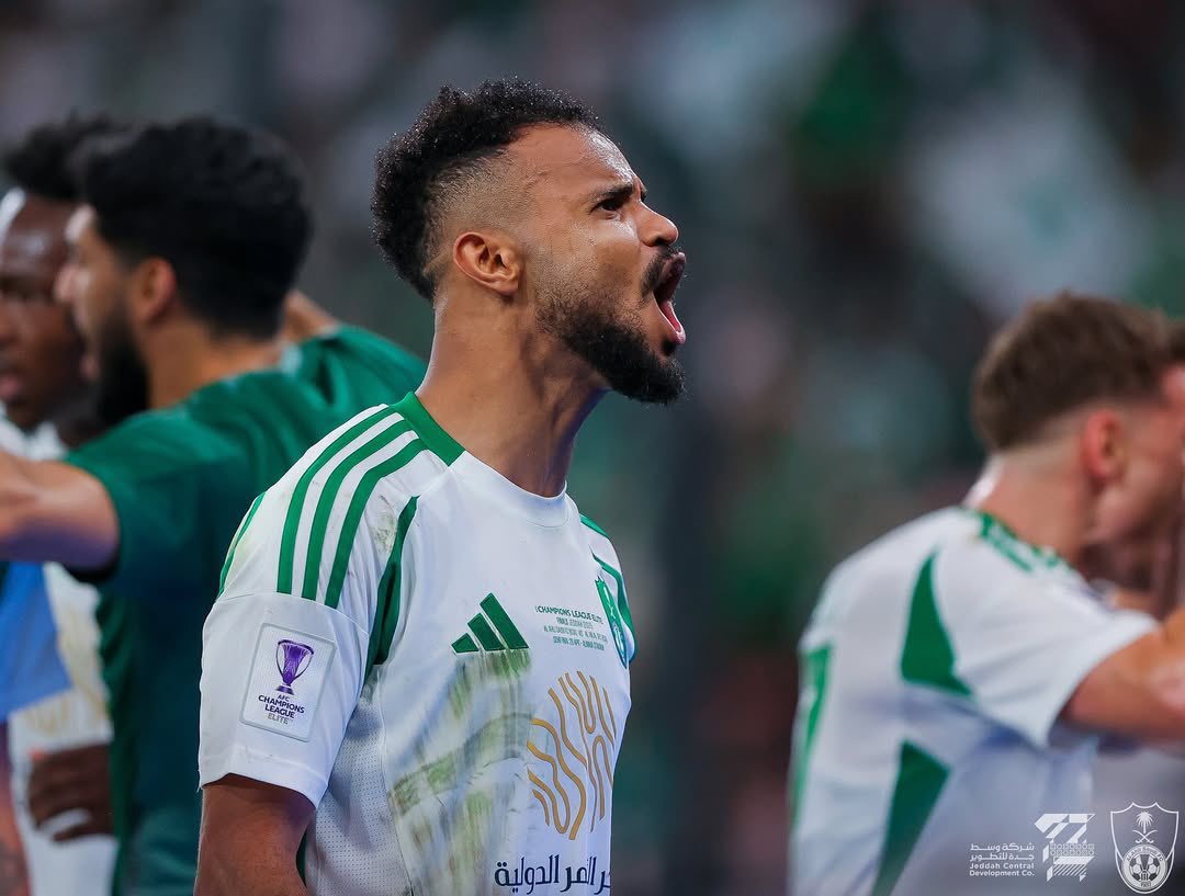 علي مجرشي مع الأهلي
