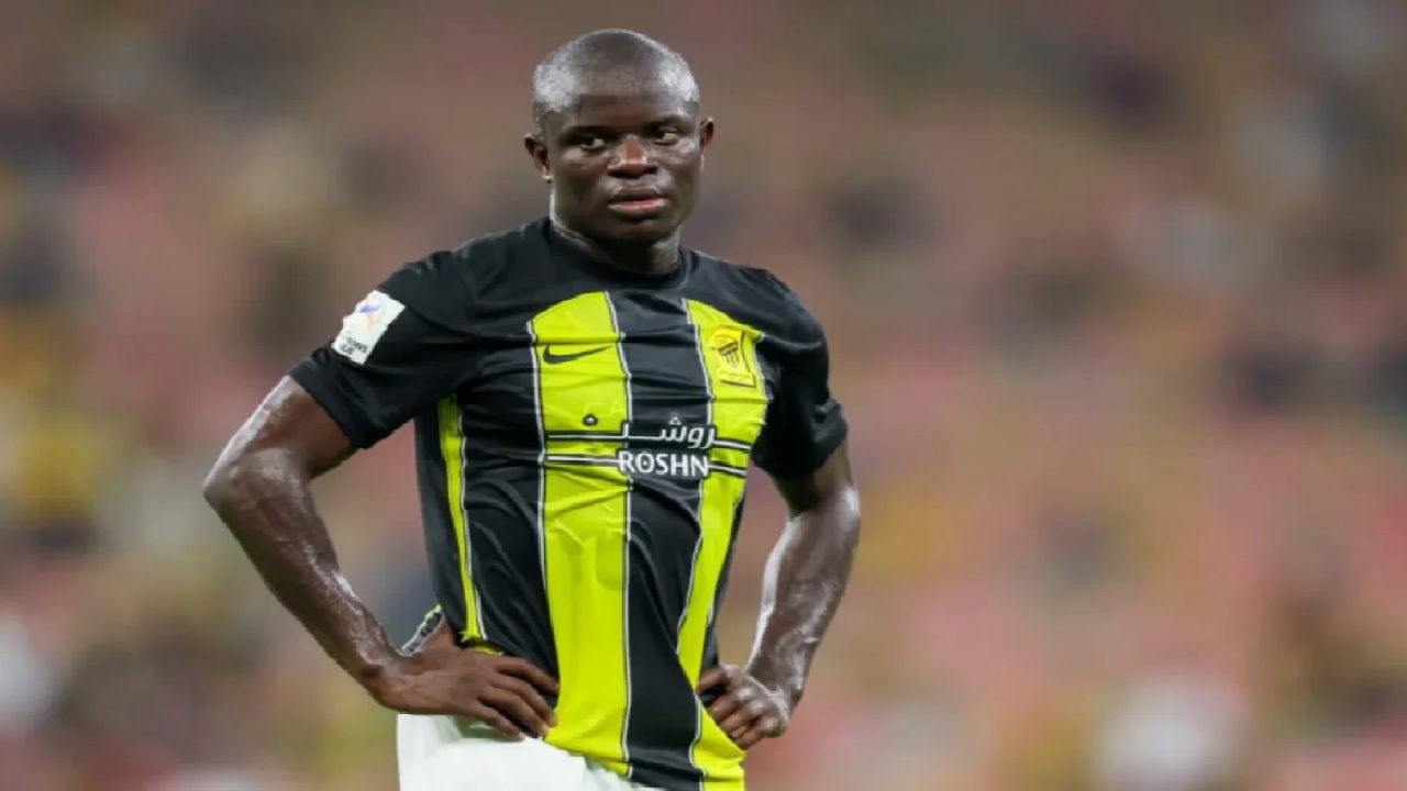 نغولو كانتي لاعب وسط الاتحاد