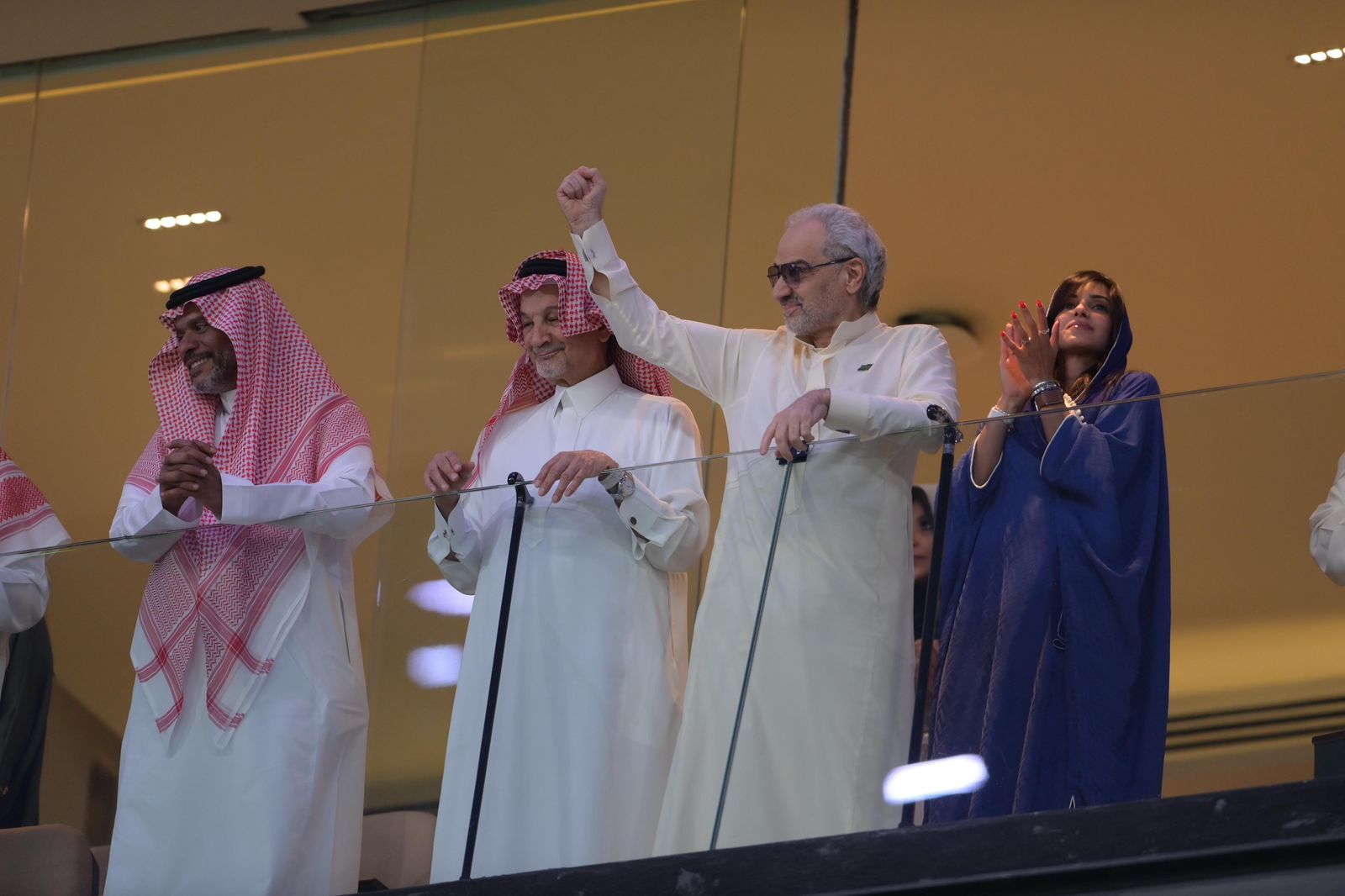 لحظة وفاء الهلال لفهد بن نافل