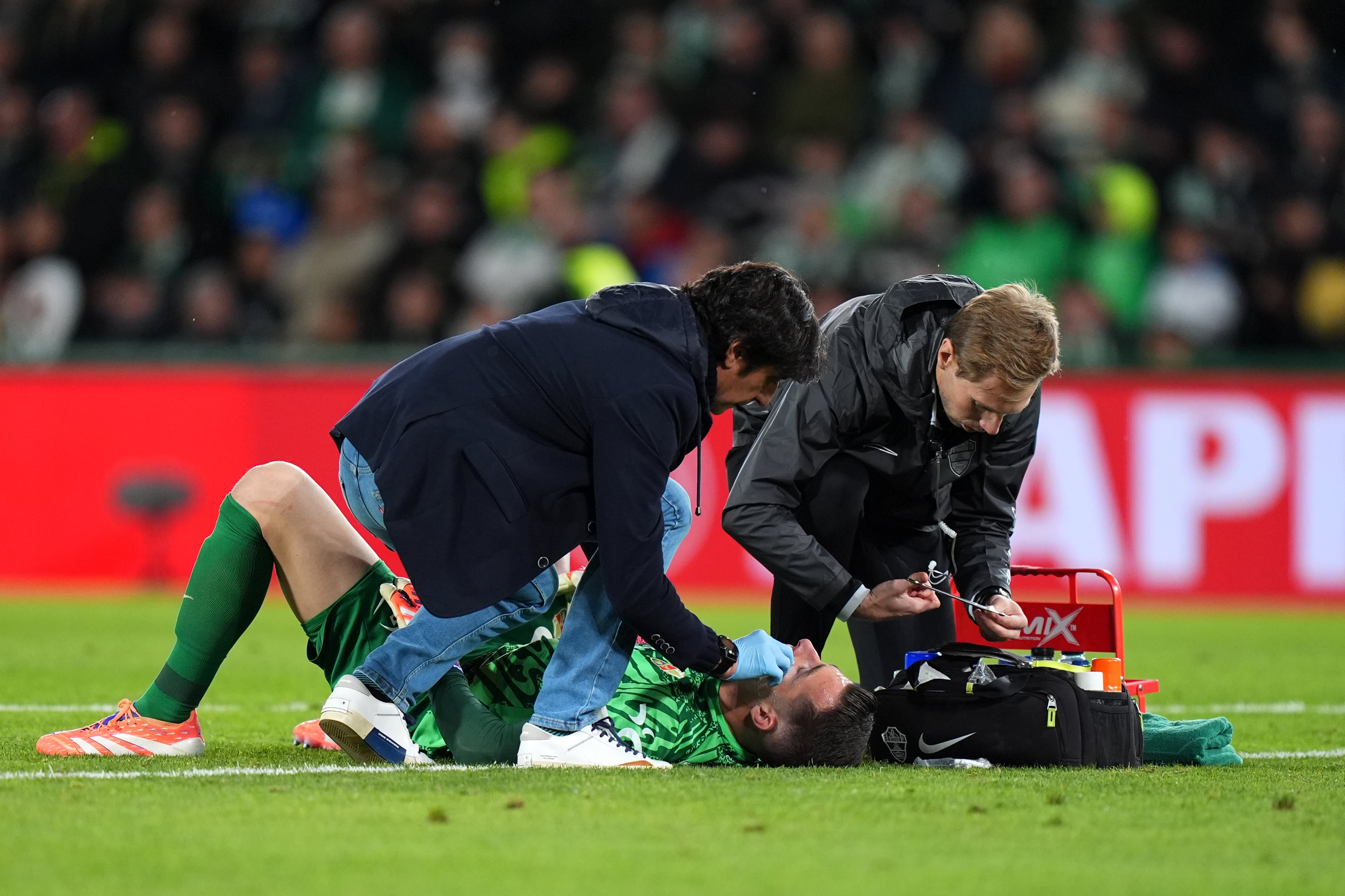 إصابة إيناكي بينا في مباراة ريال مدريد وإلتشي