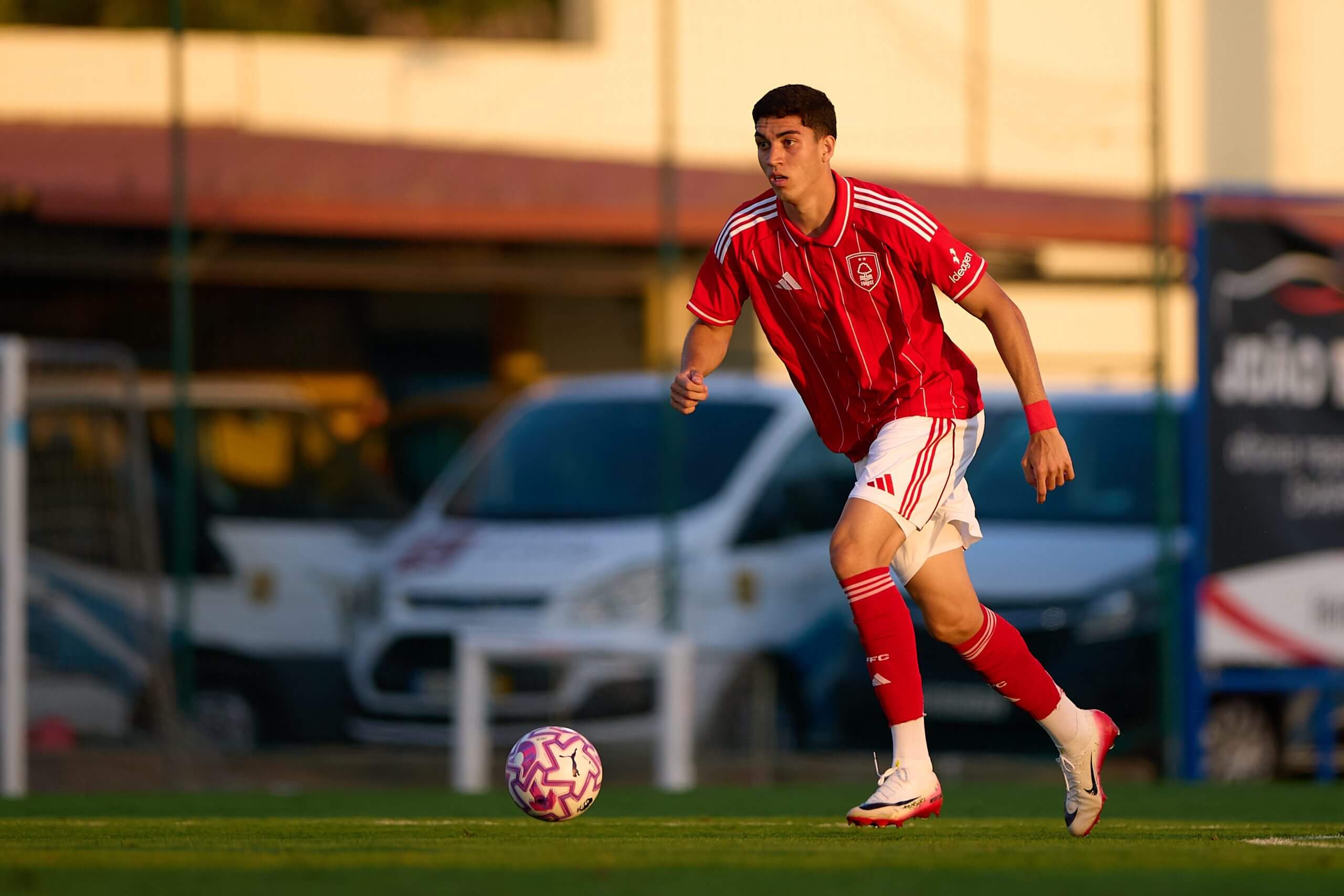 جواير كونها لاعب يحظى بإعجاب ديكو.