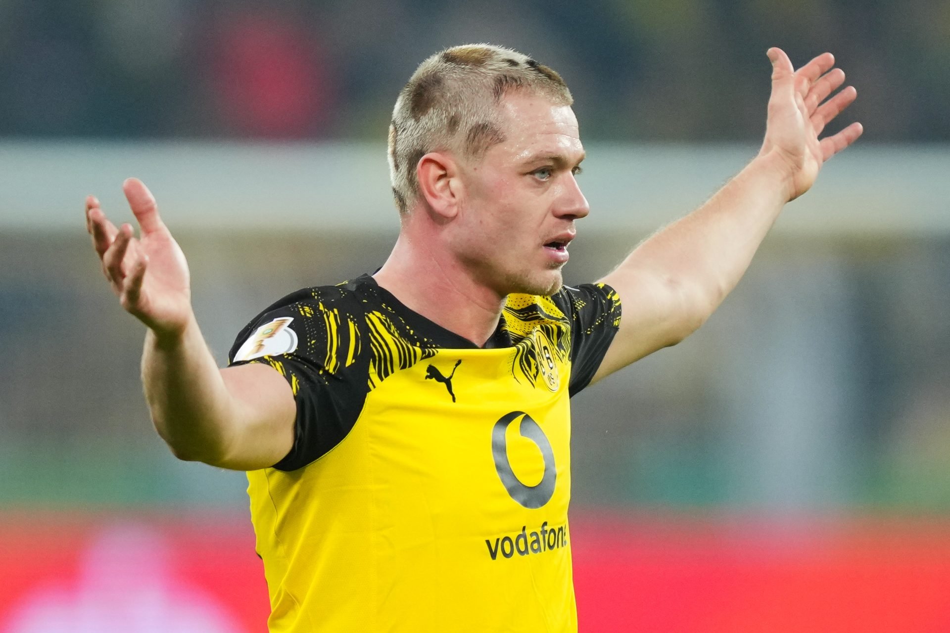 راييرسون يلفت الأنظار مع دورتموند.