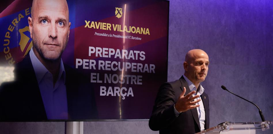 فيلاخوانا يعرض مشروعه.