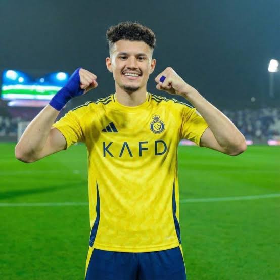 عبدالله الحمدان لاعب نادي النصر