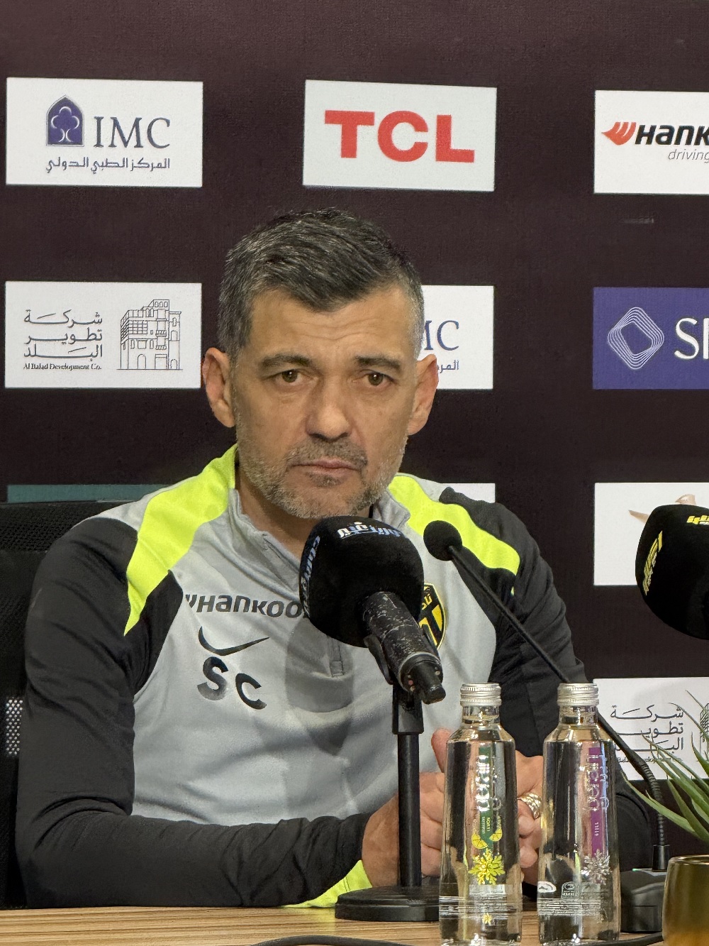 مباراة الاتحاد والأهلي في الجوهرة المشعة