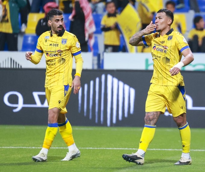 مباراة التعاون والفتح