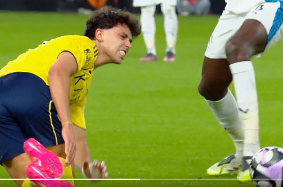 تدخل عبد الله دوكوري على جواو فيليكس