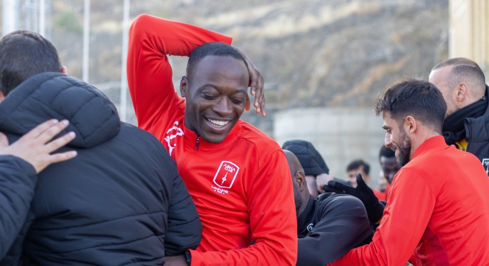 مباراة الفيصلي وأبها