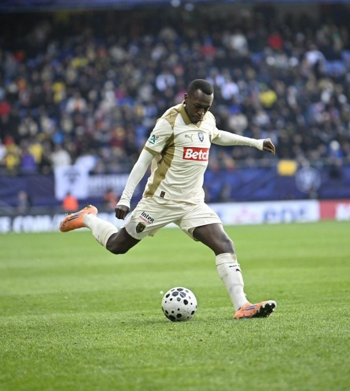 سعود عبدالحميد مع فريق لانس