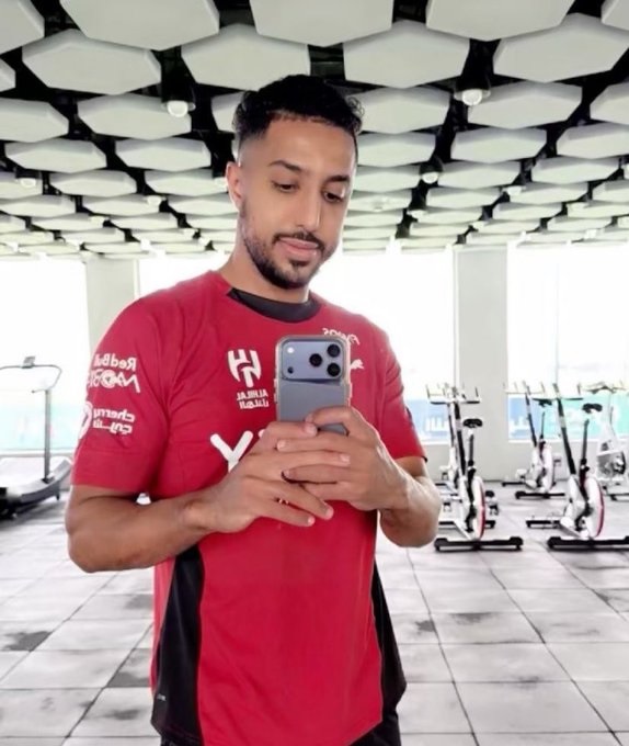 سالم الدوسري أثناء مباراة الهلال