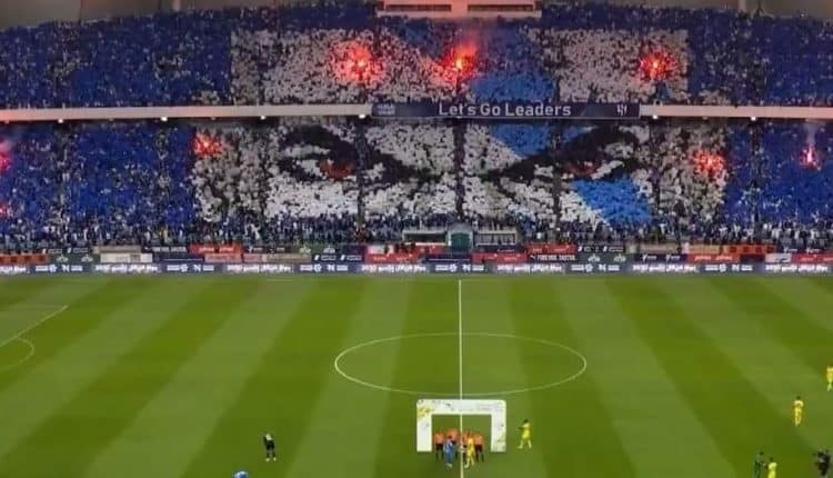 جماهير الهلال في ملعب عبد الله الفيصل