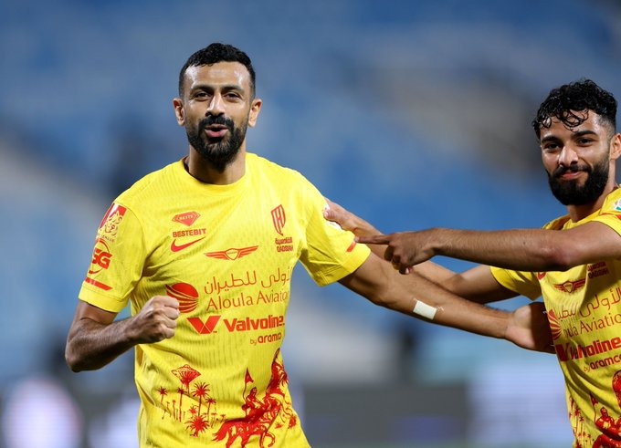 لقطة من مباراة القادسية والرياض