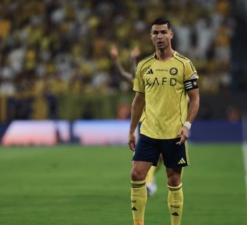 جماهير النصر تحتفل بالفوز على الأهلي