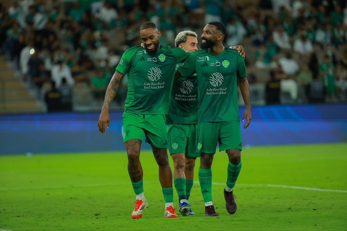 مباراة الأهلي والفتح على ملعب الجوهرة المشعة