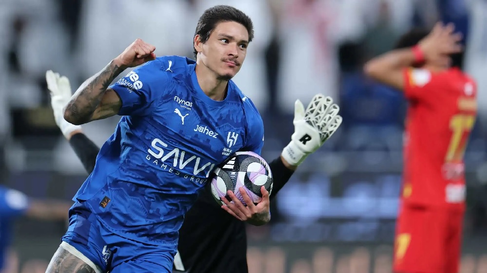داروين نونيز مع الهلال