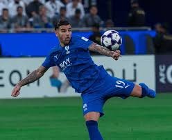 ثيو هيرنانديز لاعب نادي الهلال